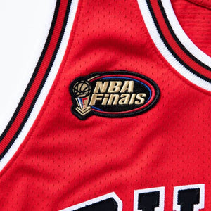 Authentic Jersey Chicago Bulls Road Finals 1997-98 Scottie Pippen
